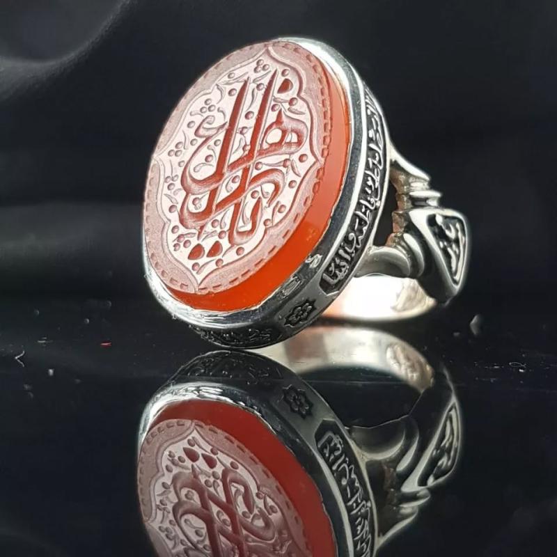 انگشتر نقره عیار 925 سنگ عقیق قرمز درجه یک حکاکی یا زهرا (س)– کد 1054