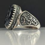 انگشتر نقره باسنگ عقیق مشکی حکاکی علی علیه السلام حکاکی رکاب یاعلی بن موسی الرضا کد 2287