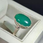 انگشتر عقیق سبز زنانه با رکاب قلبی کد 5239